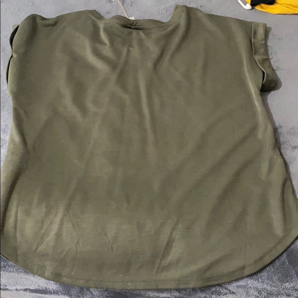 A New Day green blouse - Picture 3 of 5
